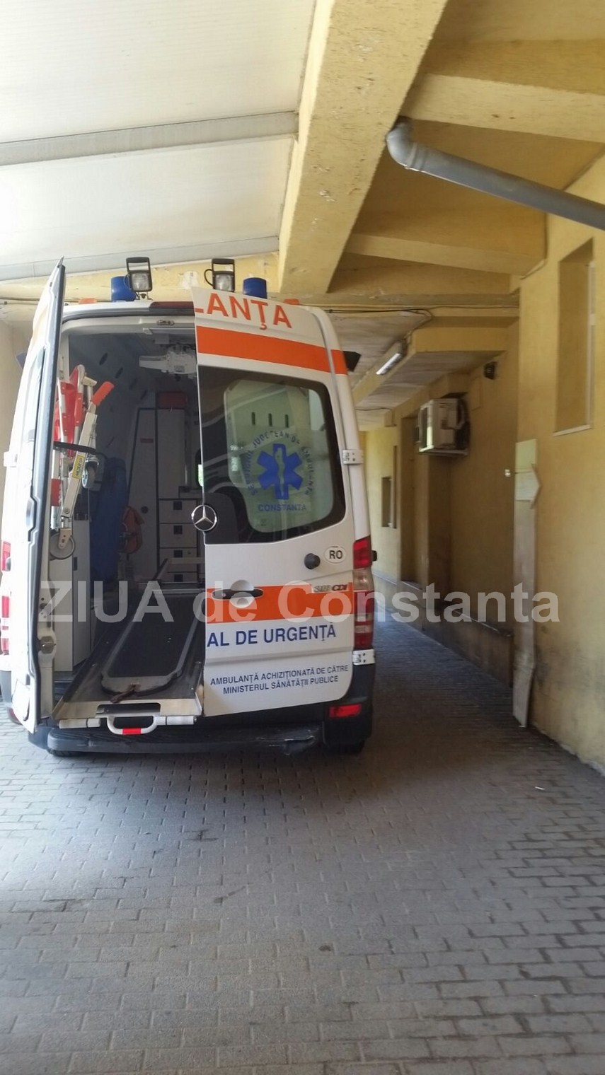 nicusor constantinescu vine la instanta cu ambulanta 594273