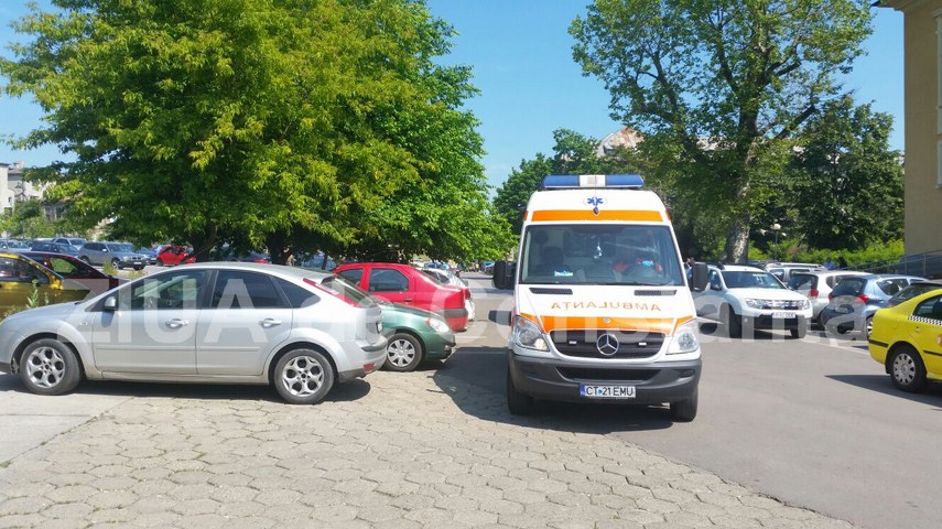 nicusor constantinescu vine la instanta cu ambulanta 594273