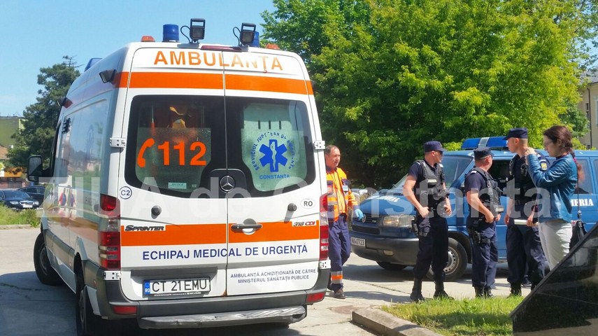 nicusor constantinescu vine la instanta cu ambulanta 594273