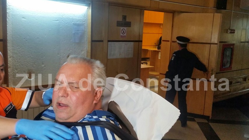 nicusor constantinescu vine la instanta cu ambulanta 594273