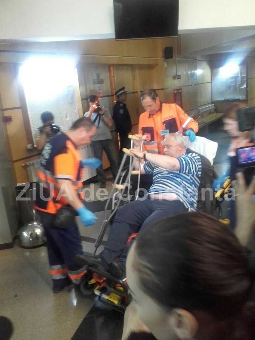 nicusor constantinescu vine la instanta cu ambulanta 594273