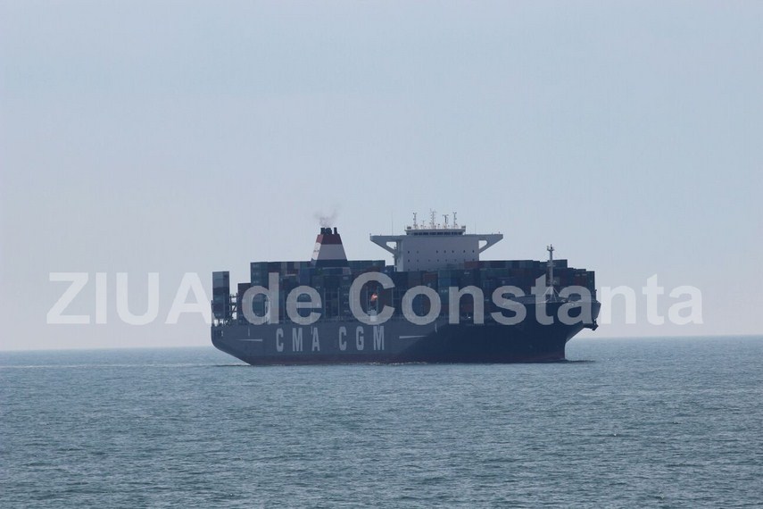 desfasurare de forte in marea neagra fregata regina maria atacata militarii au respins cu foc ofensiva