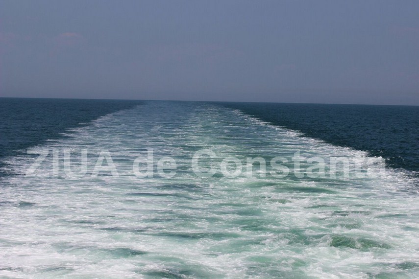 desfasurare de forte in marea neagra fregata regina maria atacata militarii au respins cu foc ofensiva