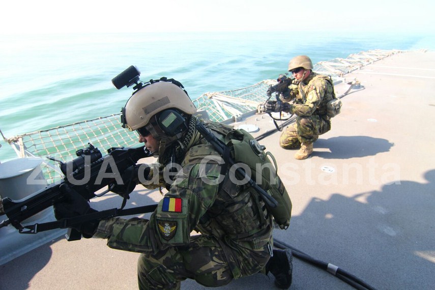 desfasurare de forte in marea neagra fregata regina maria atacata militarii au respins cu foc ofensiva