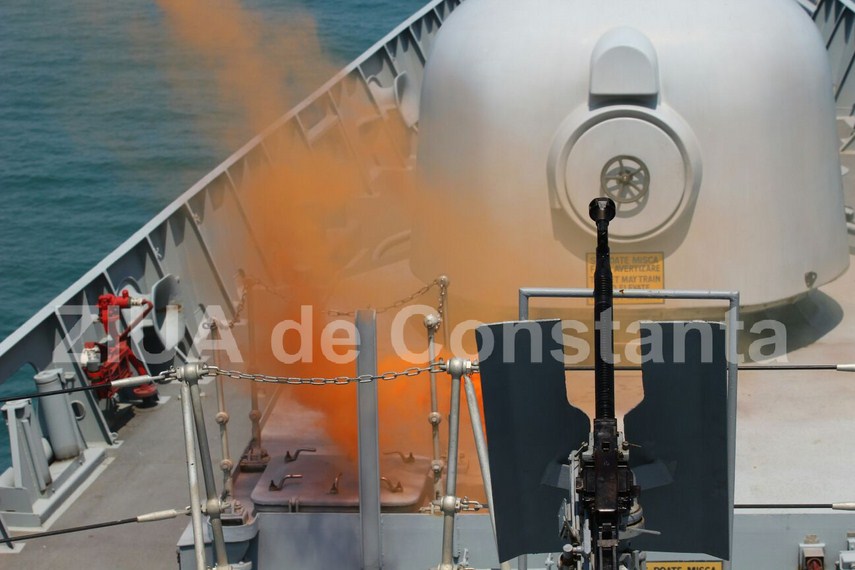 desfasurare de forte in marea neagra fregata regina maria atacata militarii au respins cu foc ofensiva
