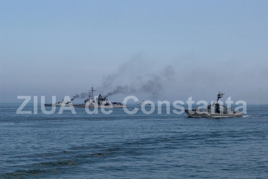 desfasurare de forte in marea neagra fregata regina maria atacata militarii au respins cu foc ofensiva