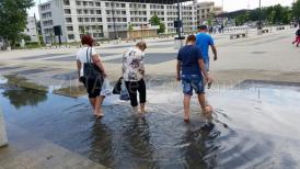 Ploaia a afectat și faleza din stațiunea Mamaia (galerie foto+video)