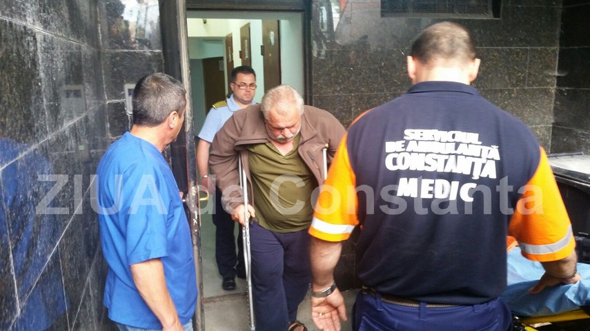 nicusor constantinescu a ajuns la instanta cu ambulanta 596031