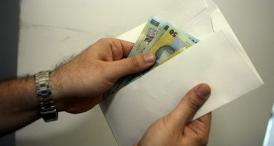 „Control «prietenesc» pentru că «aşa e procedura»“ Cum ar fi luat mită doi consilieri superiori ai Finanţelor Publice Constanţa