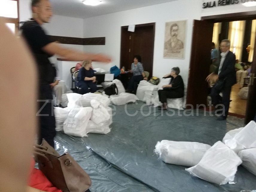presedintii sectiilor de votare spun ca este cea mai proasta organizare din ultimii ani 596025
