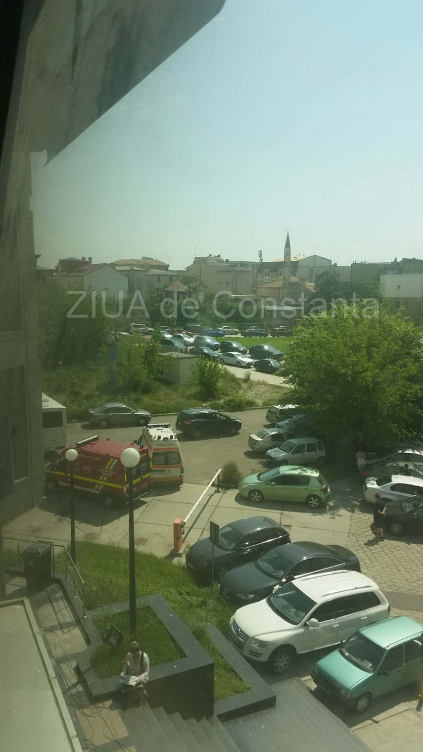 nicusor constantinescu a ajuns la instanta cu ambulanta 596031
