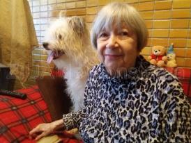 Redactorii cotidianului ZIUA de Constanța au deschis primii ușa pentru a-i ura „La mulți ani!“ sopranei Aida Abagief