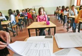 Absolvenţi de clasa a VIII-a sunt aşteptaţi la Evaluarea Naţională 2016. Care sunt noutățile examenului din acest an 
