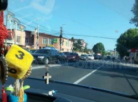 Nervii șoferilor sunt întinși la maximum! Cozi uriașe de mașini pe podul de la Agigea