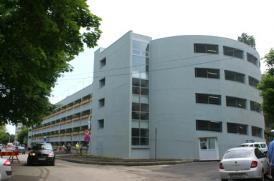 Atenţie, şoferi! Va fi jale. Primăria închide una dintre cele mai mari parcări din municipiul Constanţa