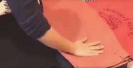 Cum să împachetezi multe haine într-un loc cât mai mic (video)