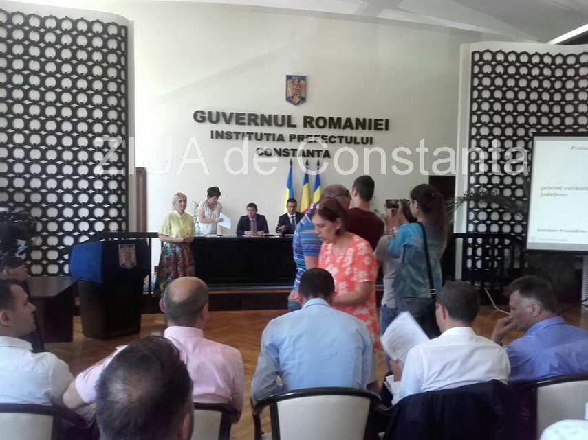 dialogul surzilor s a incheiat cjc are comisii de specialitate galerie foto 599374