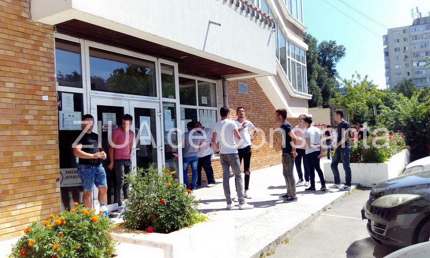 intre ecuatii si evolutia romaniei postbelice elevii au sustinut matematica si istoria unii au rasuflat
