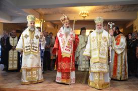 Eveniment deosebit la Tulcea. IPS Teodosie și IPS Casian au slujit la Mănăstirea Halmyris (galerie foto)