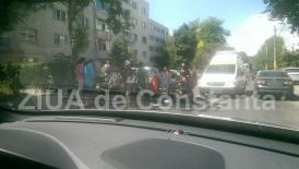 O persoană a leșinat pe stradă și a avut nevoie de intervenția rapidă a Ambulanței! (galerie foto) 