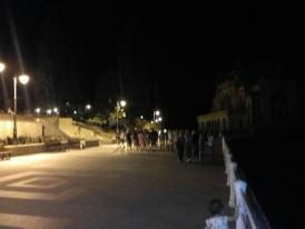 Constănţenii au ieşit la plimbare pe faleza Cazinoului din Constanţa    