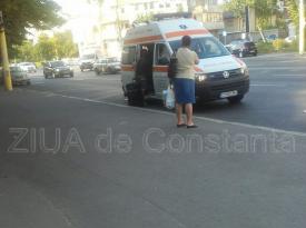 Unei tinere din Constanţa i s-a făcut rău pe stradă, din cauza caniculei 