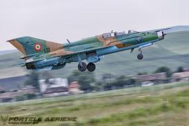 Spectacol cu aeronavele SRI, de Ziua Aviației