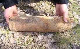 Pompierii în alertă Proiectil descoperit lângă o școală, la noi în județ