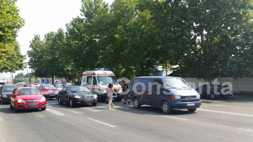 atentie soferi accident rutier pe strada cumpenei 601652