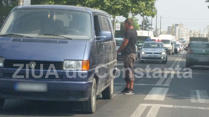 atentie soferi accident rutier pe strada cumpenei 601652