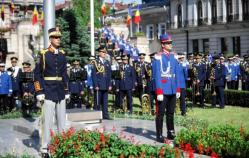 Mâine, va fi celebrată Ziua Imnului Naţional în toate garnizoanele din ţară