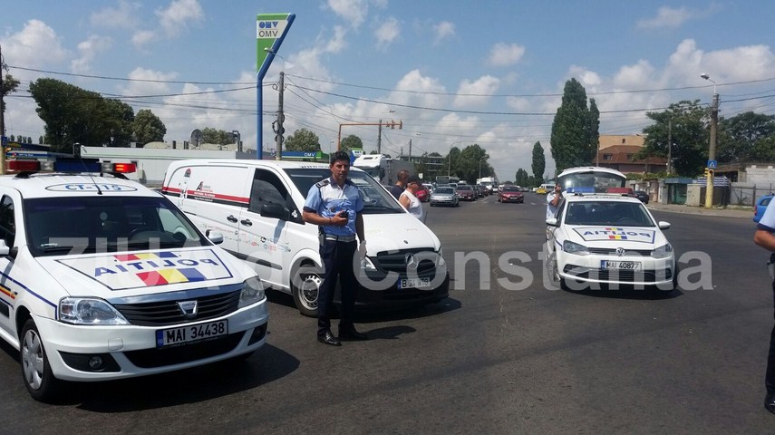 accident la intersectia strazii cumpenei cu bulevardul aurel vlaicu 602597