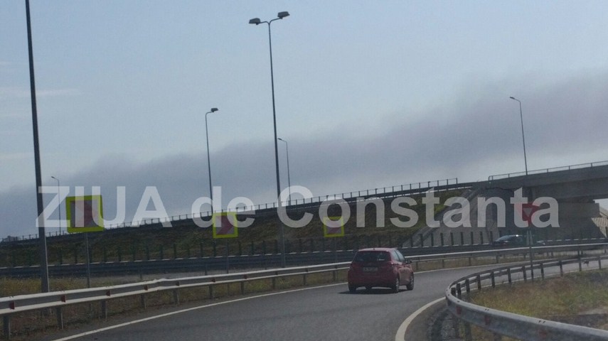 fotoreportaj un doamne ajuta in gand si o pata neagra de cenusa pe cerul constantei 603184