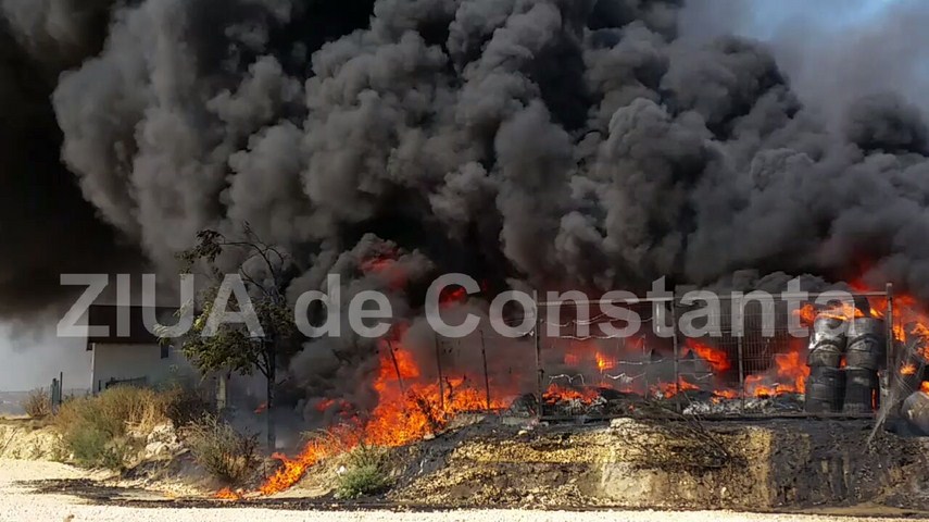 fotoreportaj un doamne ajuta in gand si o pata neagra de cenusa pe cerul constantei 603184