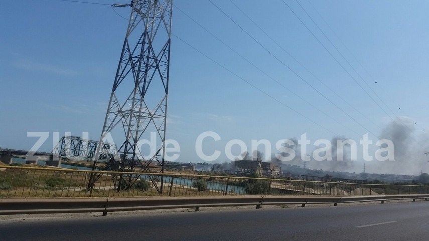 fotoreportaj un doamne ajuta in gand si o pata neagra de cenusa pe cerul constantei 603184