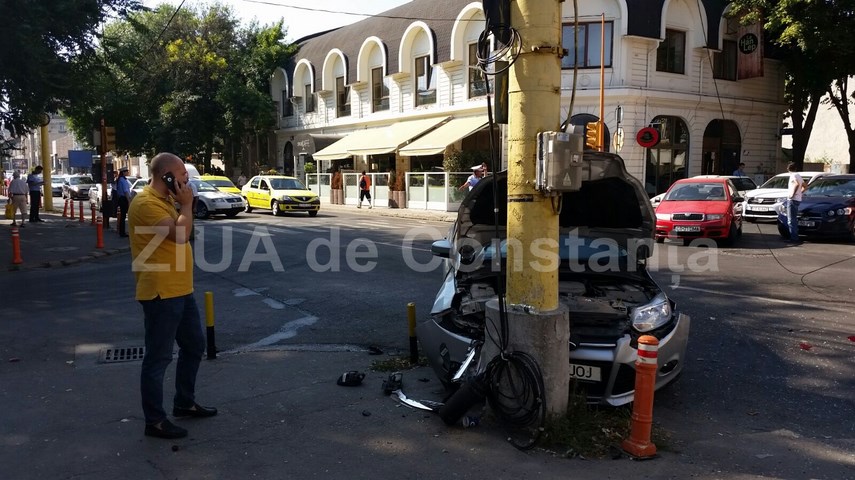 accident la intersectia bulevradului mircea cu decebal 603251