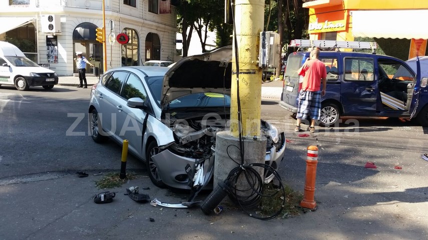 accident la intersectia bulevradului mircea cu decebal 603251