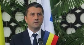 Petiţie online Se cere demiterea primarului Decebal Făgădău şi a Consiliului Local Municipal  