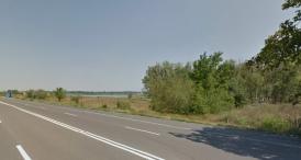 Un teren intravilan de peste 2.000 de metri pătraţi al SC Dacris SRL, de vânzare 