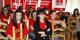 Cazate în Mamaia, şcolite la Pavilionul Expoziţional Educarea politică a membrelor OFSD… ediţia de vară