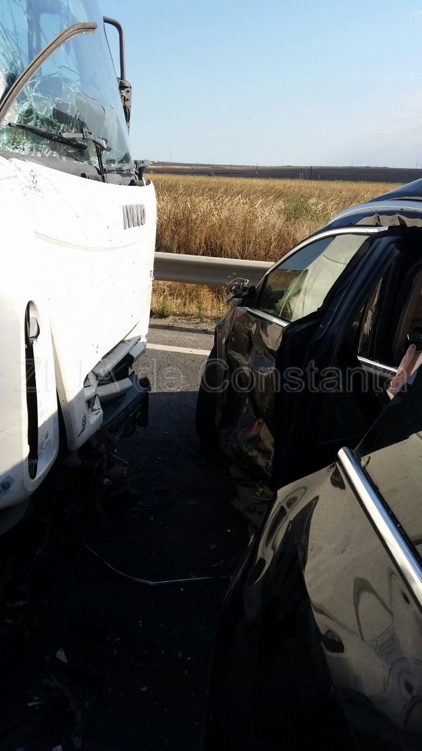 accident intre constanta si valu lui traian o persoana ar fi incarcerata 605440