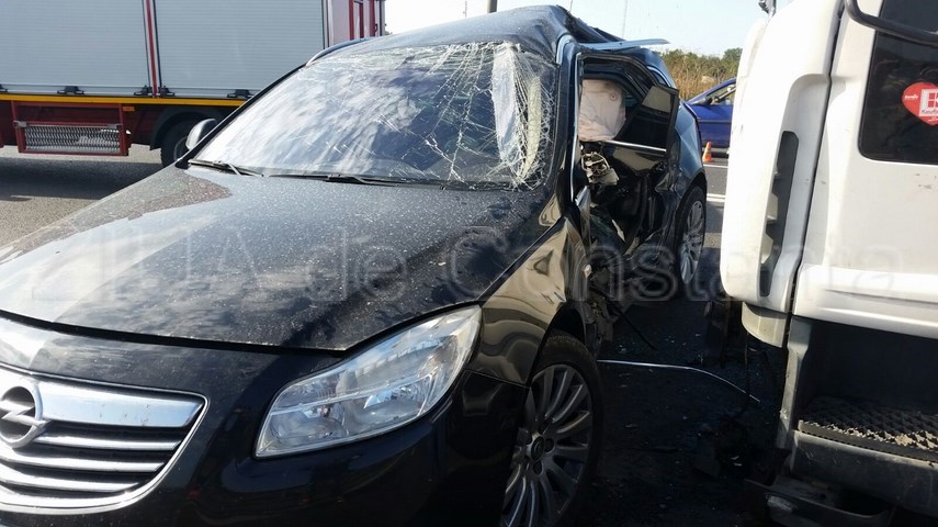 accident intre constanta si valu lui traian o persoana ar fi incarcerata 605440