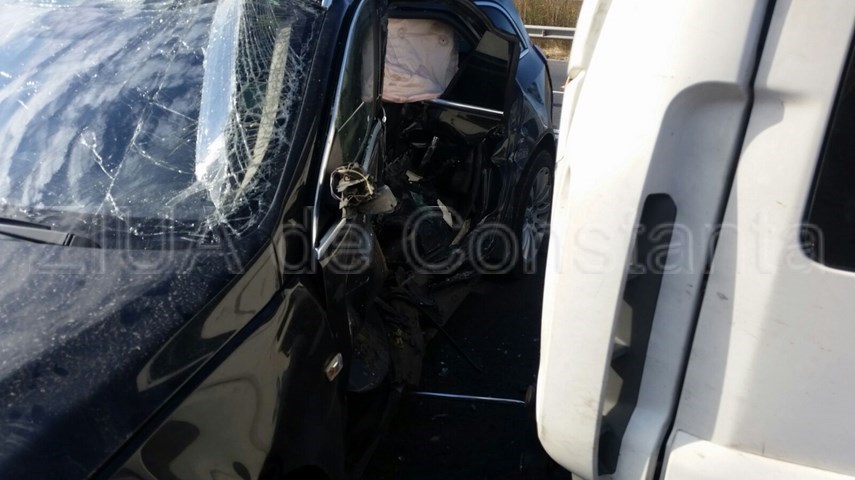 accident intre constanta si valu lui traian o persoana ar fi incarcerata 605440