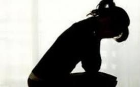 DIICOT Bărbat reținut pentru trafic de persoane, metoda „loverboy”