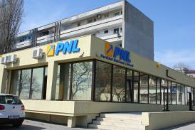 UPDATE Propunere Gheorghe Dragomir, niciunul dintre actualii parlamentari să mai candidezeŞedinţă cu uşile închise la PNL Constanţa. Iată ce se discută       