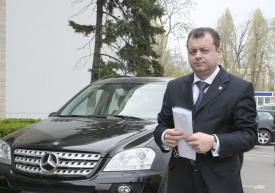 ALDE vrea guvernare alături de PSD Banias şi-a asigurat locul eligibil în Parlament. La Camera Deputaţilor!