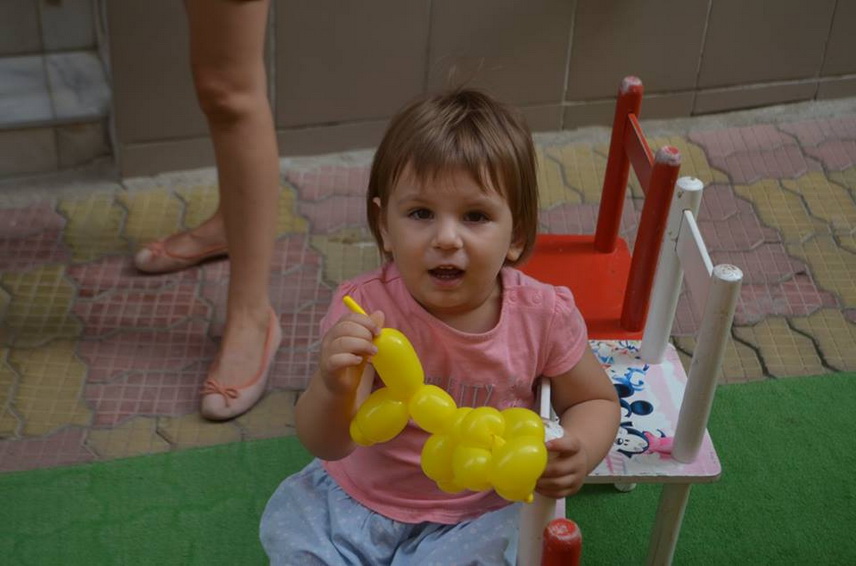 micutii de la baby genius constanta au oferit un adevarat spectacol in deschiderea festiva a noului an