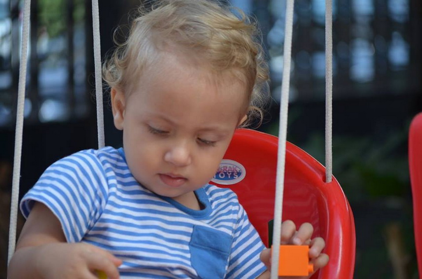 micutii de la baby genius constanta au oferit un adevarat spectacol in deschiderea festiva a noului an
