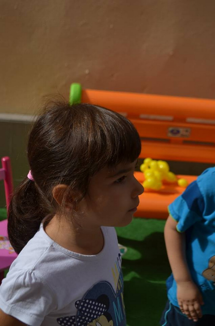 micutii de la baby genius constanta au oferit un adevarat spectacol in deschiderea festiva a noului an