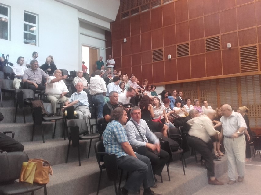emotii regrete si lacrimi ultimul volum semnat de regretatul virgil coman lansat la constanta galerie